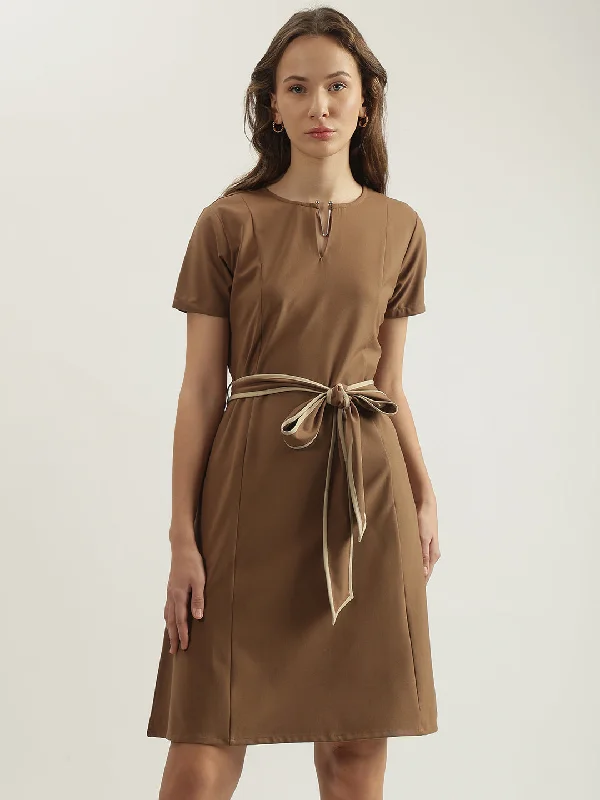 Save Money, Shop Happy!Iconic Women Brown Solid Round Neck Short Sleeves A-Line Dress