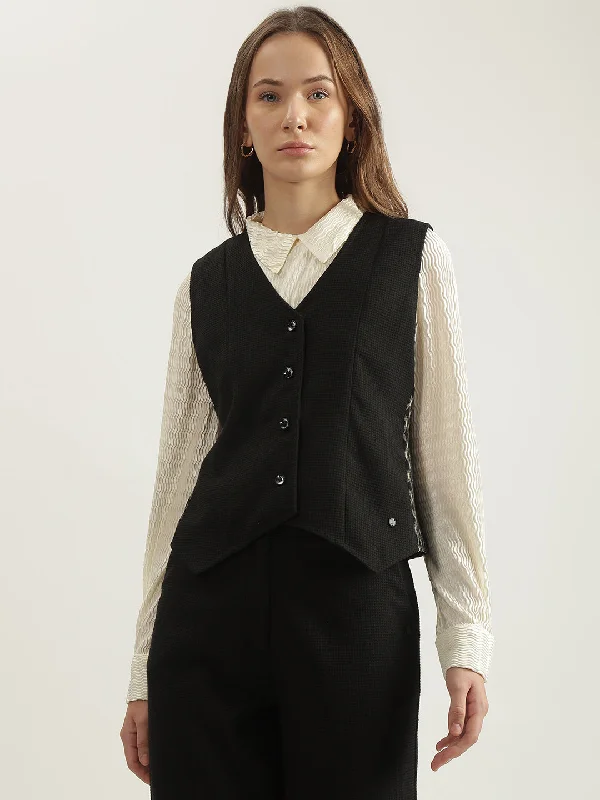 Grab Yours Before It’s Too Late!Iconic Women Black Solid V-Neck Sleeveless Waistcoat